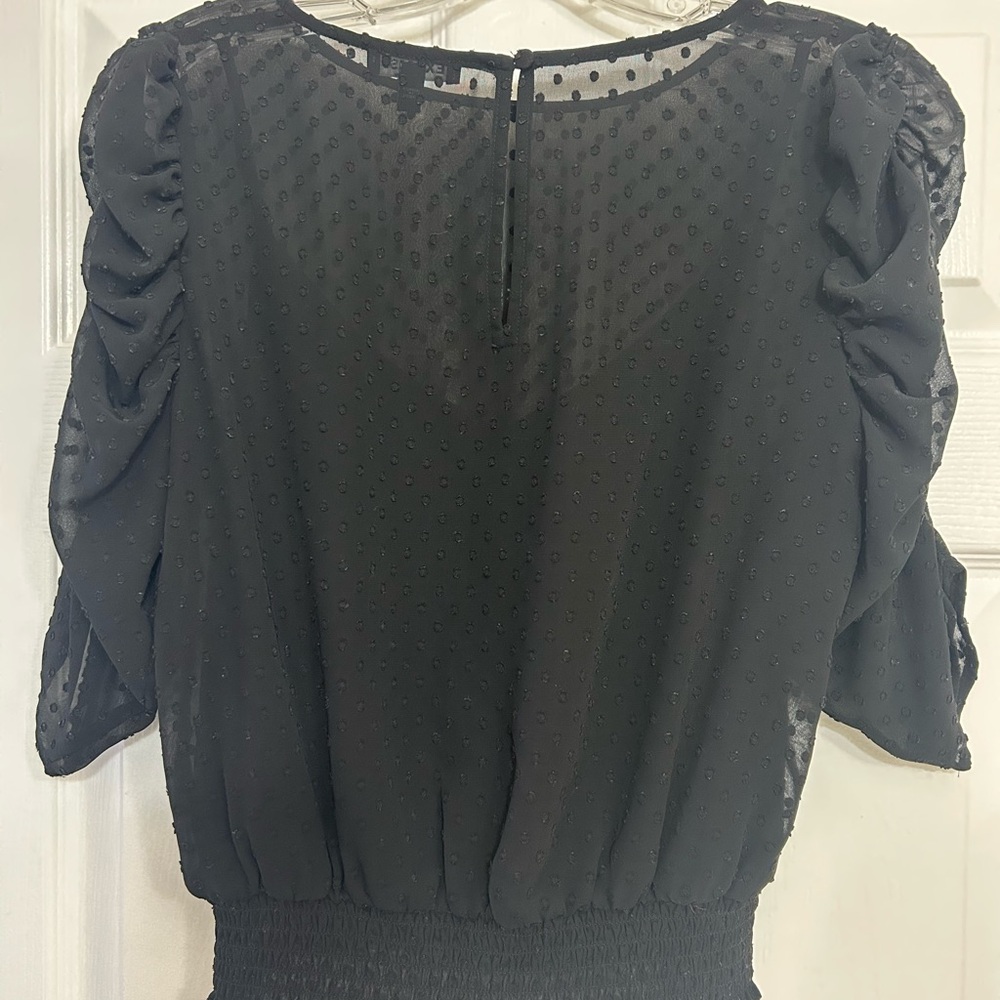 Express Black Women's Top - Picture 2 of 3